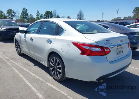 2017 Nissan Altima 2.5 Sv из США, поврежденный, VIN 1N4AL3AP1HC141166